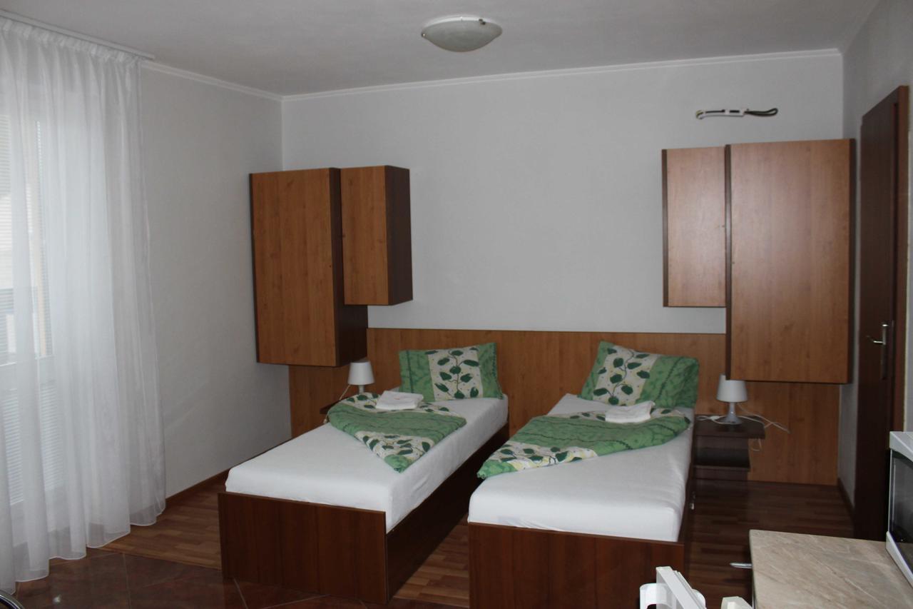 Privat Arcadia Apartment Podhajska Exterior photo